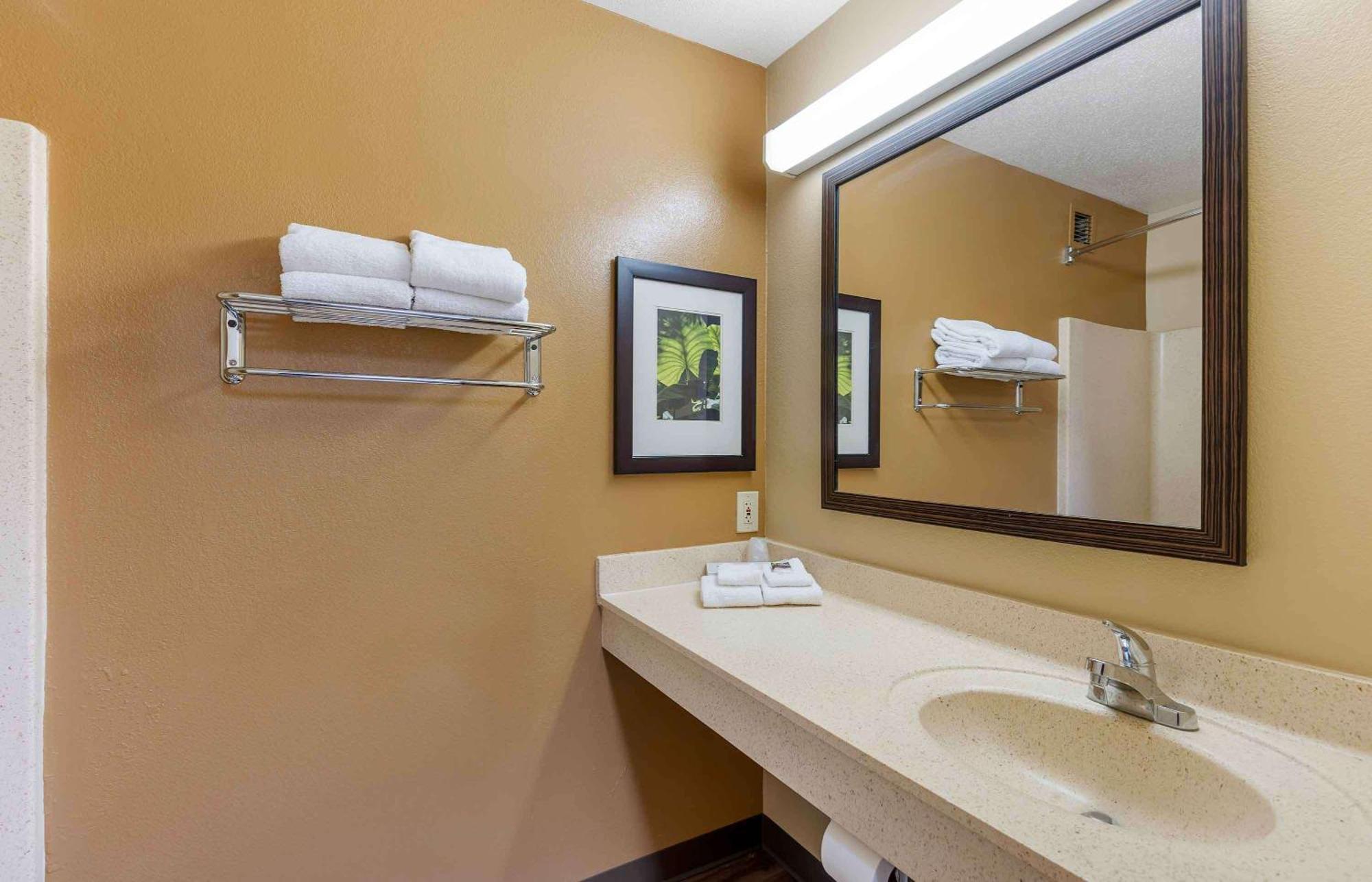 Extended Stay America Suites - St Louis - Westport - E Lackland Rd Maryland Heights Exteriér fotografie